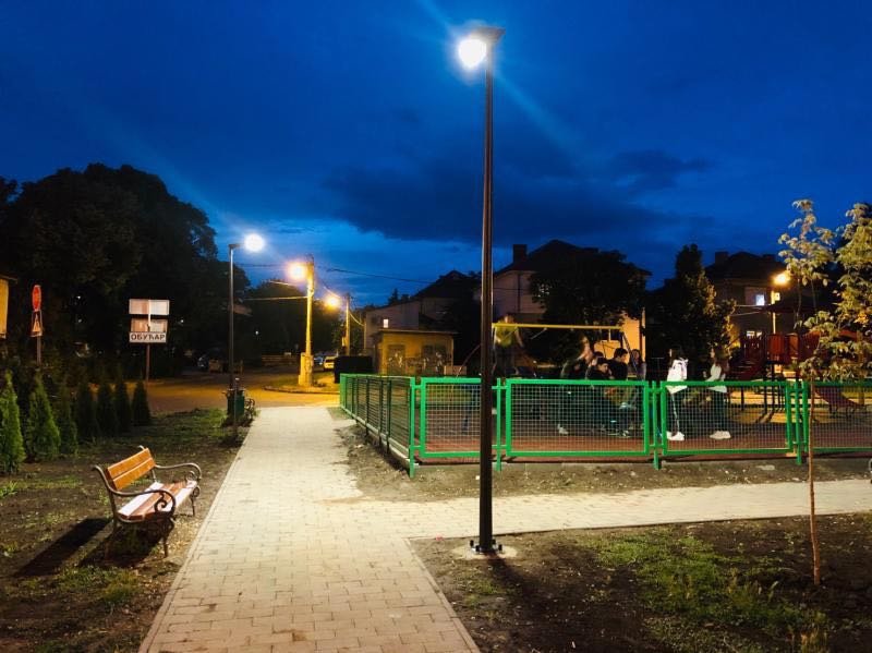 Bright LED solar lighting for community pathways