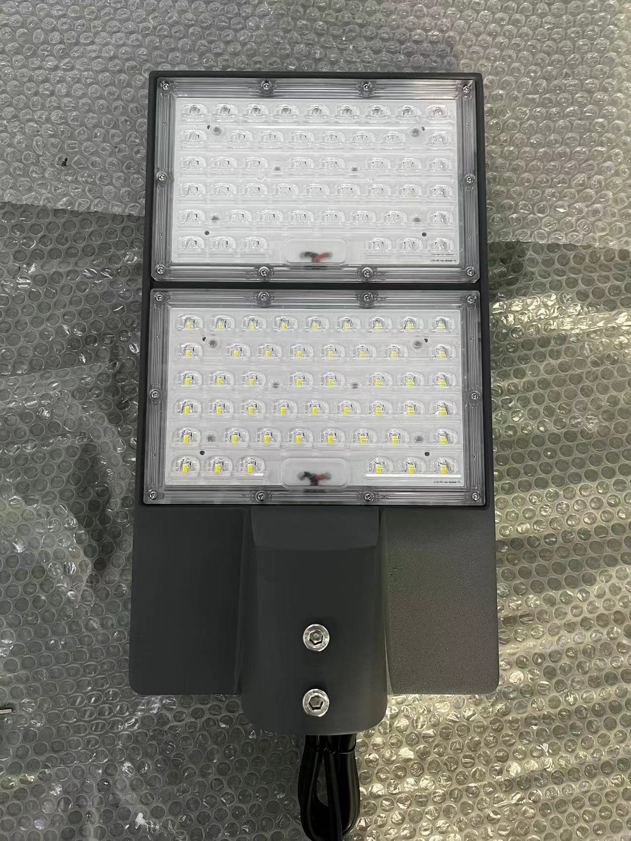 180W Galaxy Series LED street light with dual-module design