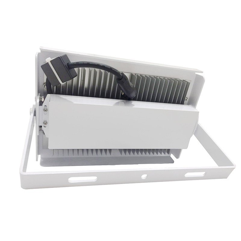 Dimmable Floodlight Design